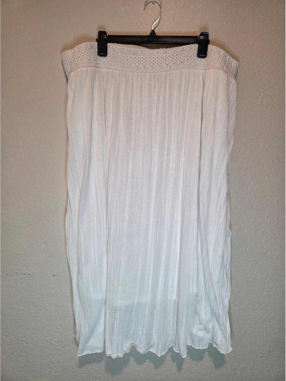 Faded Glory White Pleated Skirt with Crochet Waistband 2X